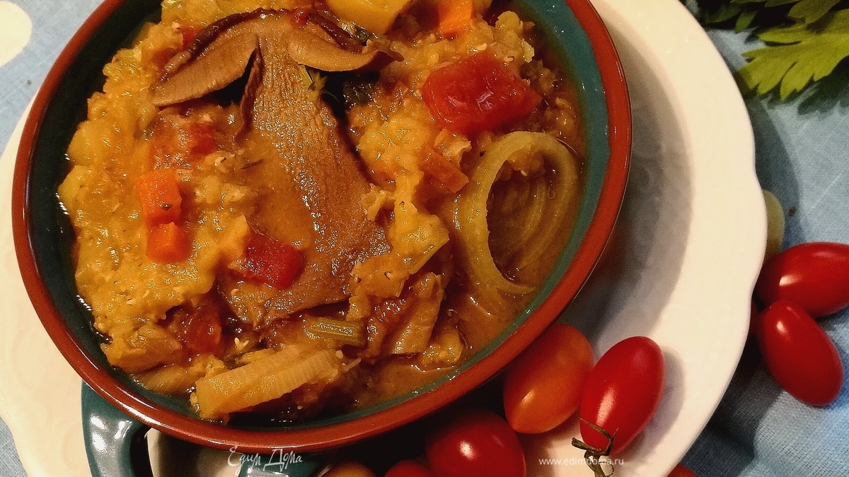 Чечевичное рагу с белыми грибами и тимьяном