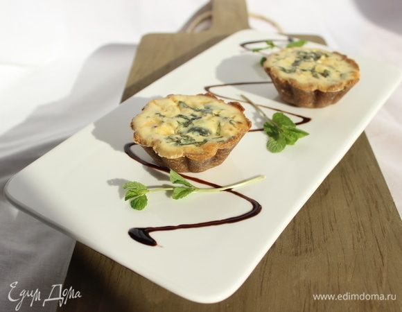 Тарталетки с зеленым горошком, рикоттой и мятой