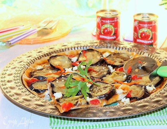 Пицца с баклажаном и жгучим томатным соусом Пицца с баклажаном и жгучим томатным соусом