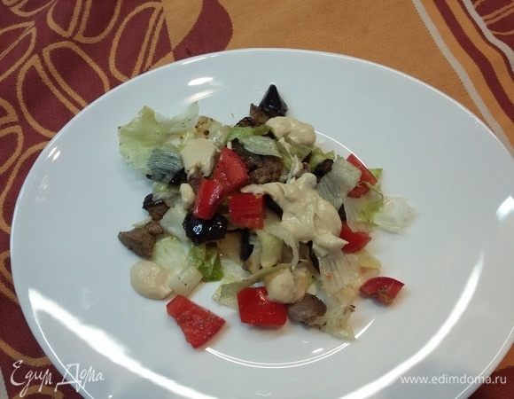 Салат с куриной печенью и баклажанами Салат с куриной печенью и баклажанами