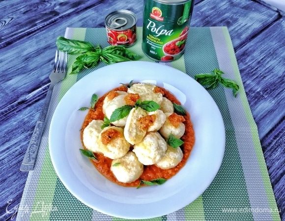 Нежные ньокки с ароматным томатно-овощным соусом