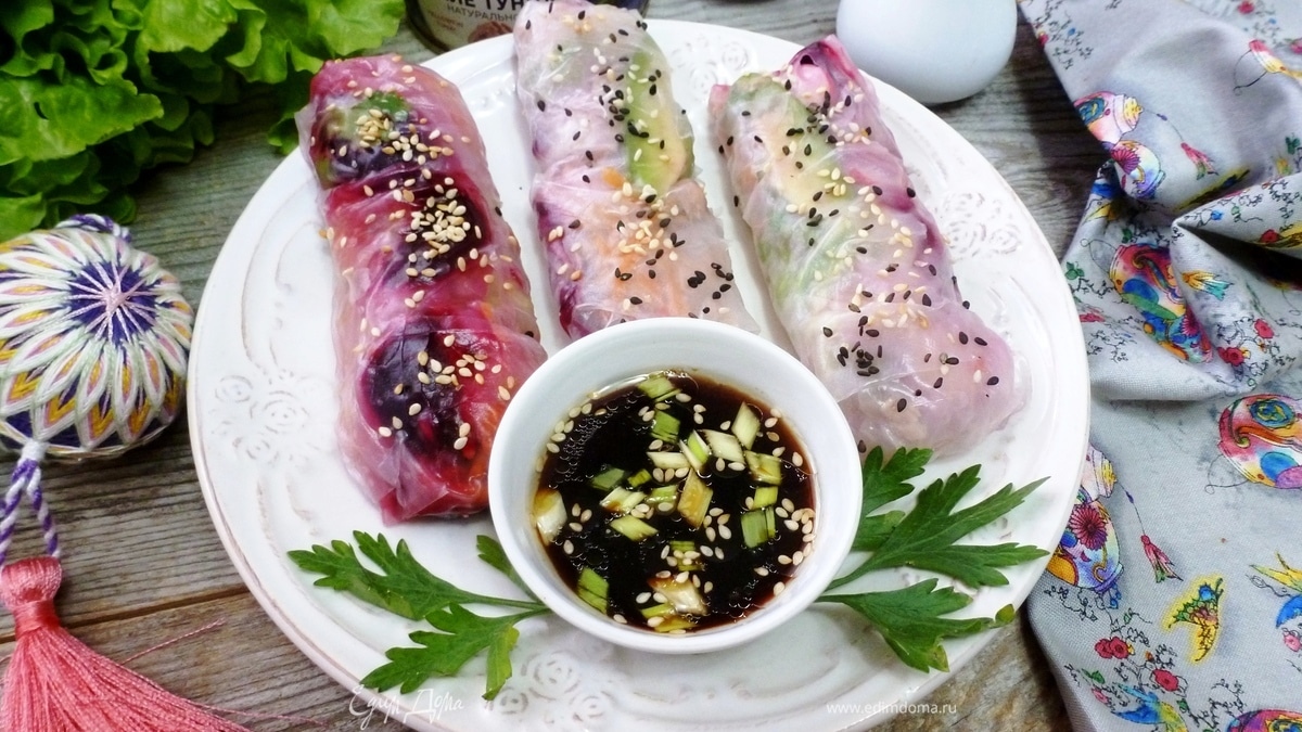 Спринг-роллы с тунцом и овощами «Радуга»