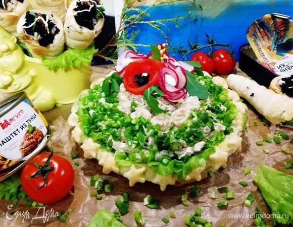 Пирог «Морской» с печенью трески и паштетом из тунца