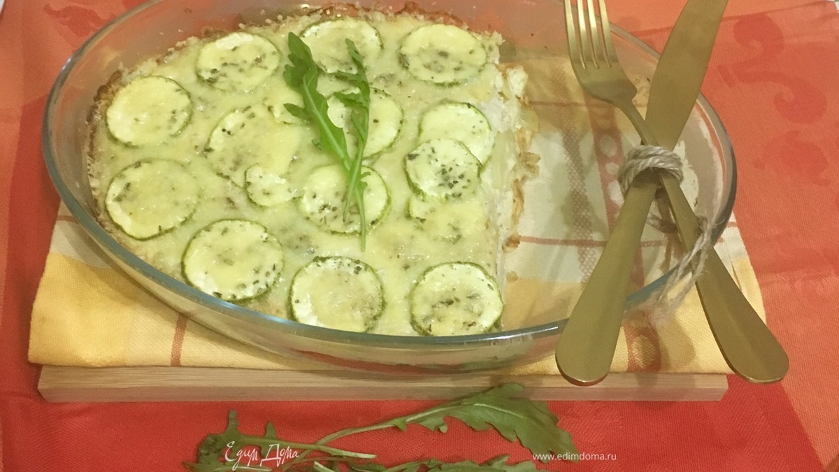 Пирог с курицей и кабачком