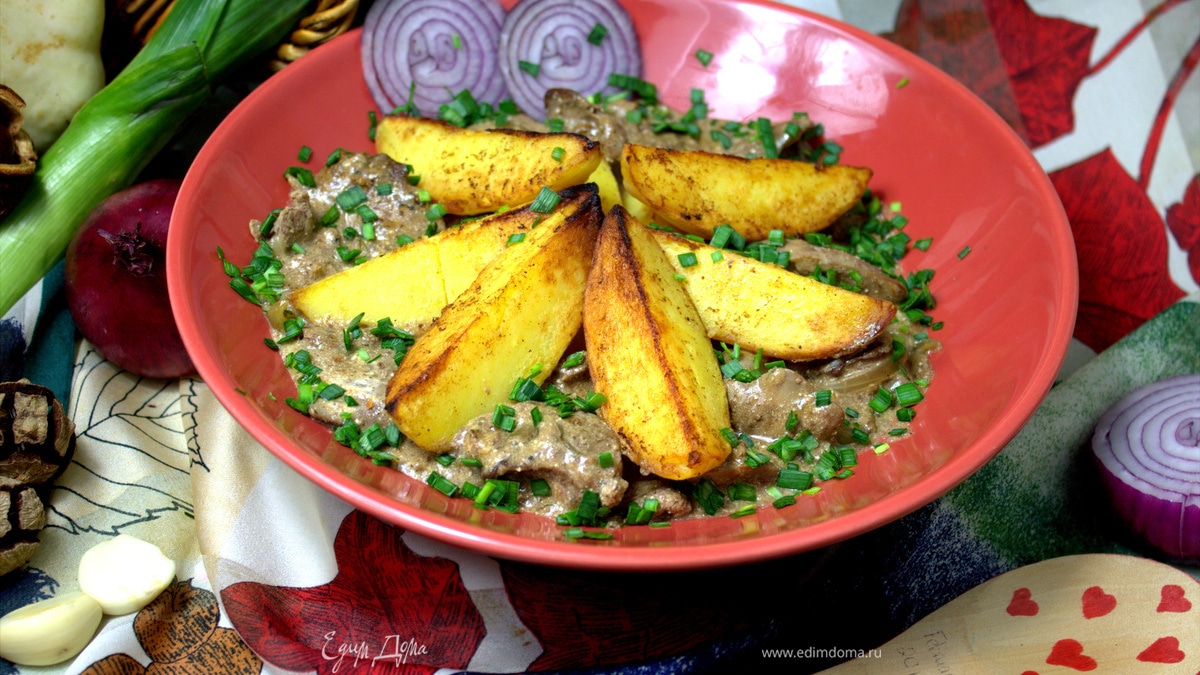 Печенка с луком и картошкой