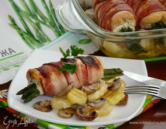 Куриные рулетики со спаржей Куриные рулетики со спаржей