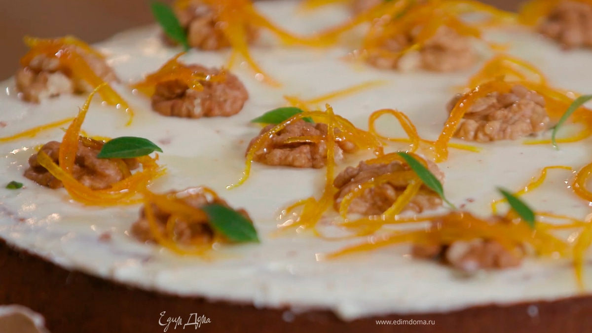 Апельсиновый пирог с кремом из сливочного сыра