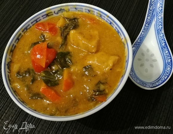 Карри из курицы со шпинатом Карри из курицы со шпинатом