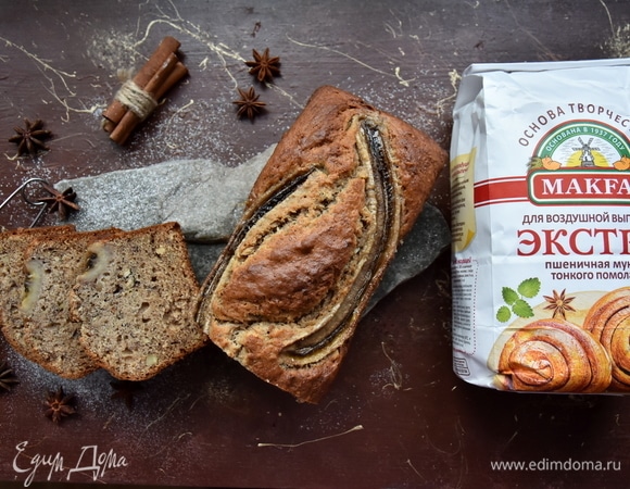 Банановый кекс с орехами и корицей