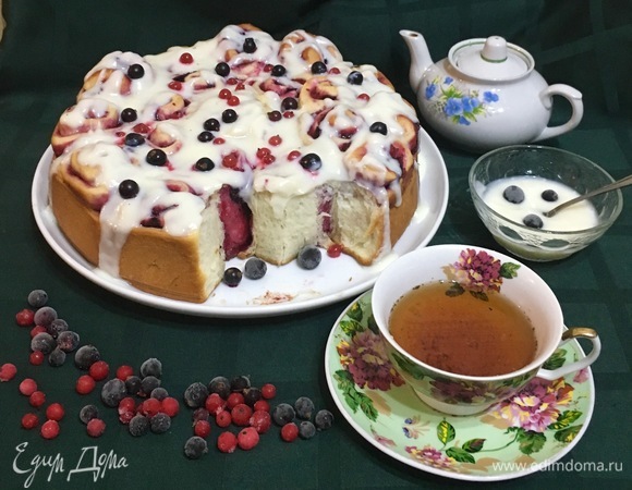 Пирог «Смородиновые завитки» Пирог «Смородиновые завитки»