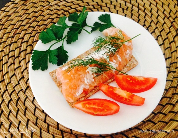 Малосольные брюшки семги