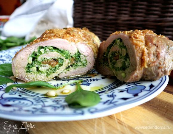 Свиная вырезка с песто из шпината Свиная вырезка с песто из шпината