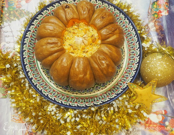 Тыква, фаршированная курицей и диким рисом «Волшебная шкатулка» Тыква, фаршированная курицей и диким рисом «Волшебная шкатулка»
