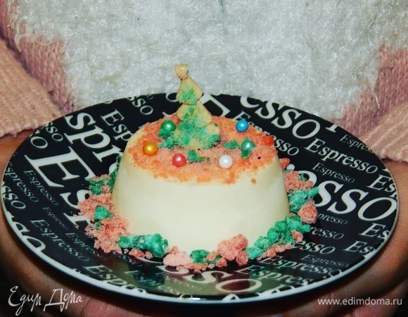 Муссовые пирожные с вишневым конфи Муссовые пирожные с вишневым конфи