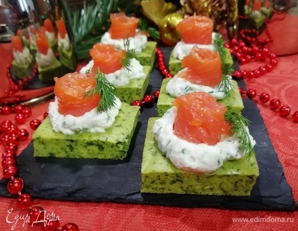 Шпинатные пирожные с форелью