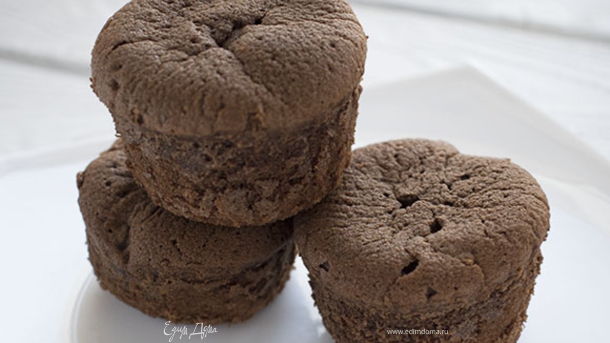 Брауни с коньяком и изюмом