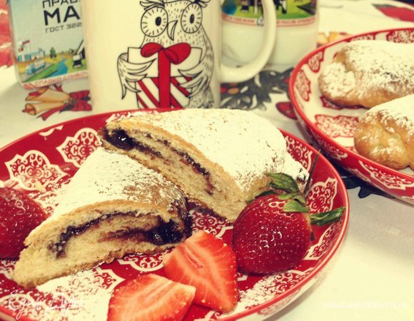 Рулеты с джемом и шоколадом Рулеты с джемом и шоколадом