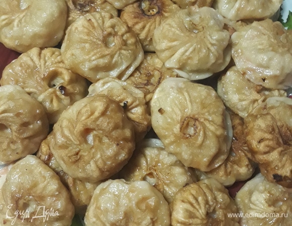 Хошан (жареные манты с тыквой) Хошан (жареные манты с тыквой)