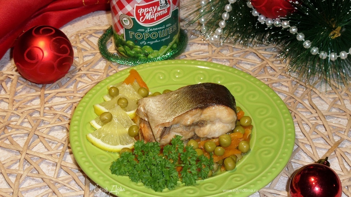 Запеченная горбуша с овощами