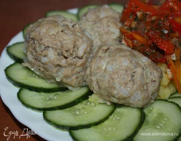 Мясные тефтели, приготовленные на пару