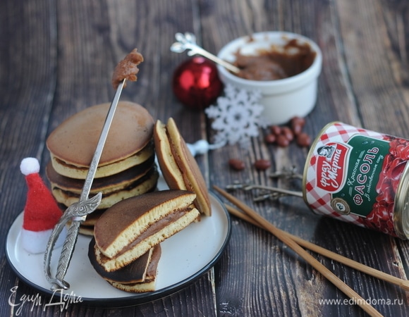 Японские оладьи с фасолевой пастой