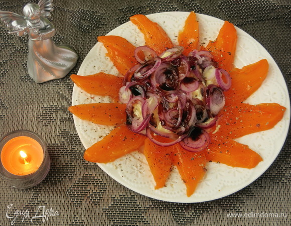 Салат с сыром и хурмой Салат с сыром и хурмой