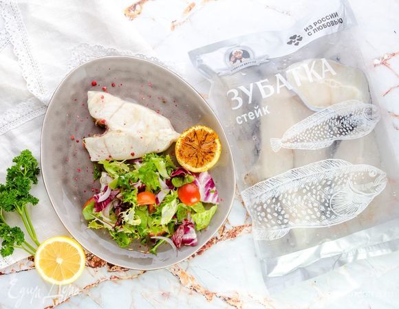 Стейк зубатки, приготовленный методом су-вид