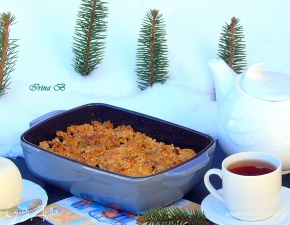 Яблочный крамбл с черносливом Яблочный крамбл с черносливом