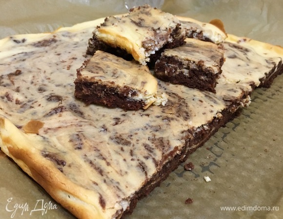 Брауни с чизкейк-прослойкой Брауни с чизкейк-прослойкой