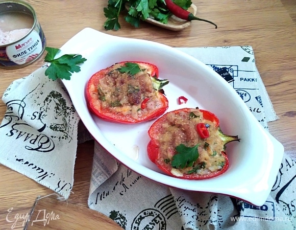 Перцы, фаршированные тунцом Перцы, фаршированные тунцом