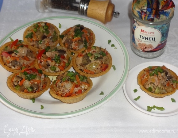 Горячая закуска из овощей с тунцом Горячая закуска из овощей с тунцом