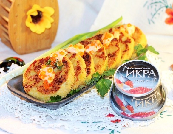 Картопляники с беконом и луком  