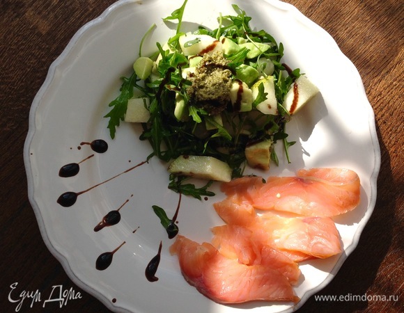 Салат «Люмьер» с форелью