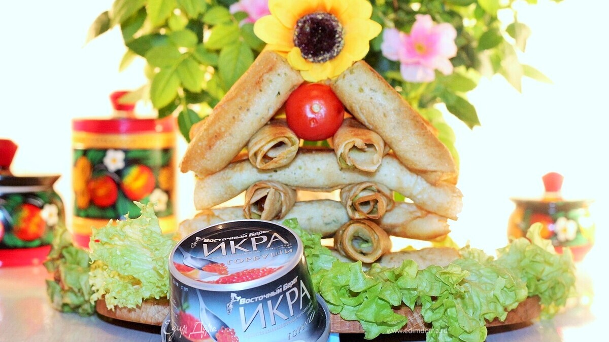 Избушка из блинов