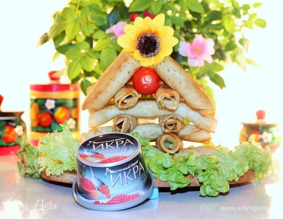 Избушка из блинов