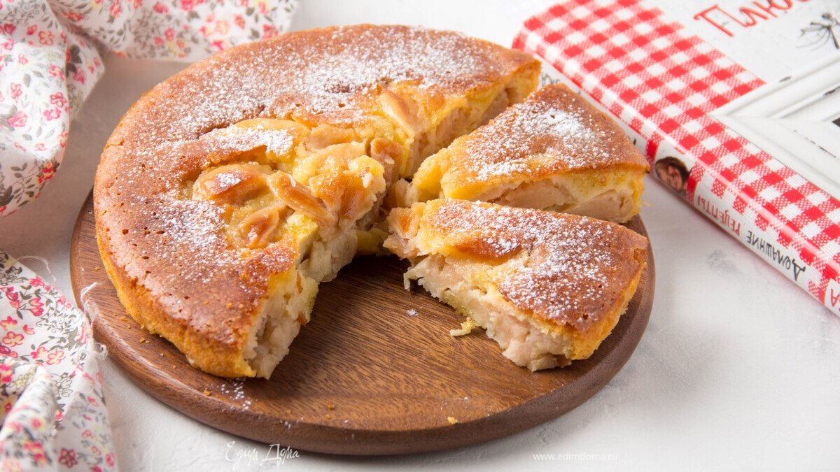 Нежный яблочный пирог