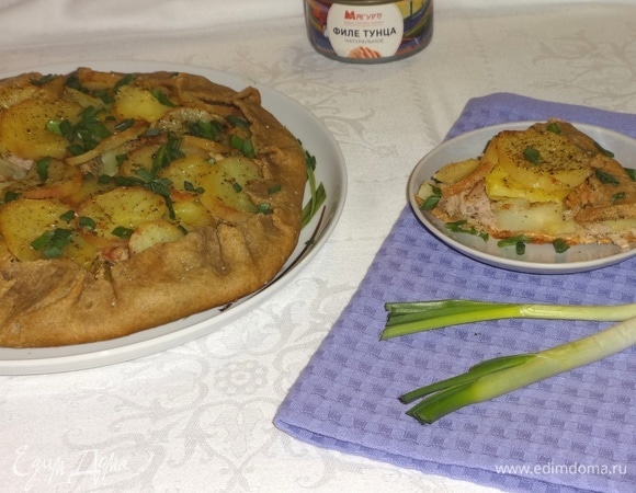 Галета с картофелем и тунцом Галета с картофелем и тунцом