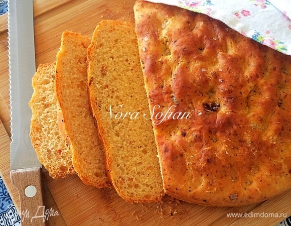 Быстрая фокачча с томатами и сыром