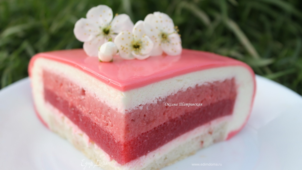 Муссовый торт «Красные ягоды»