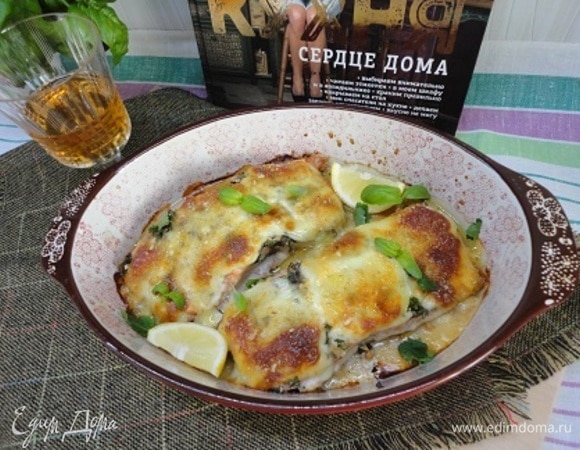 Семга в хрустящей корочке с моцареллой и базиликом