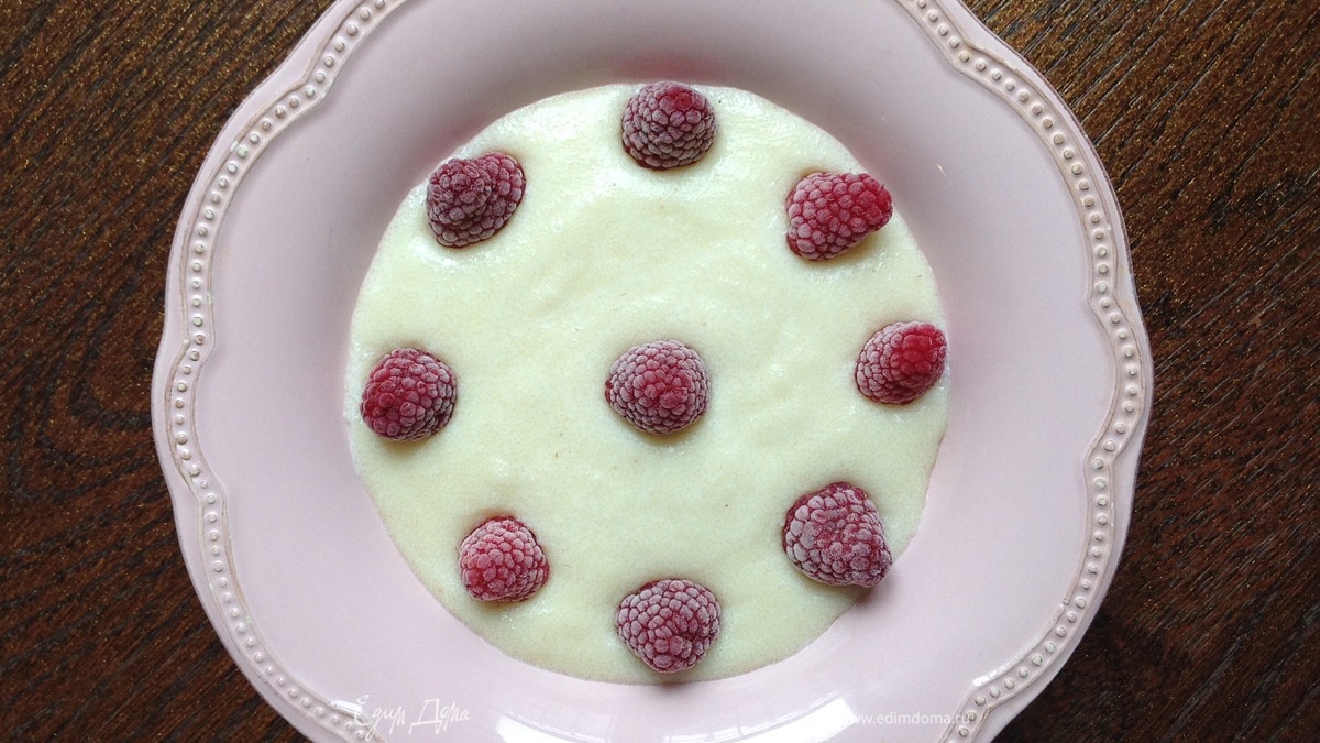 Каша с малиной