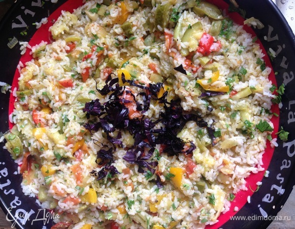 Овощная паэлья с соком лайма Овощная паэлья с соком лайма