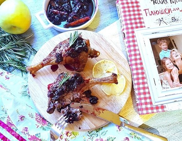 Утка с вишневым соусом
