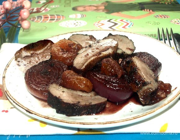 Утиные грудки с курагой Утиные грудки с курагой