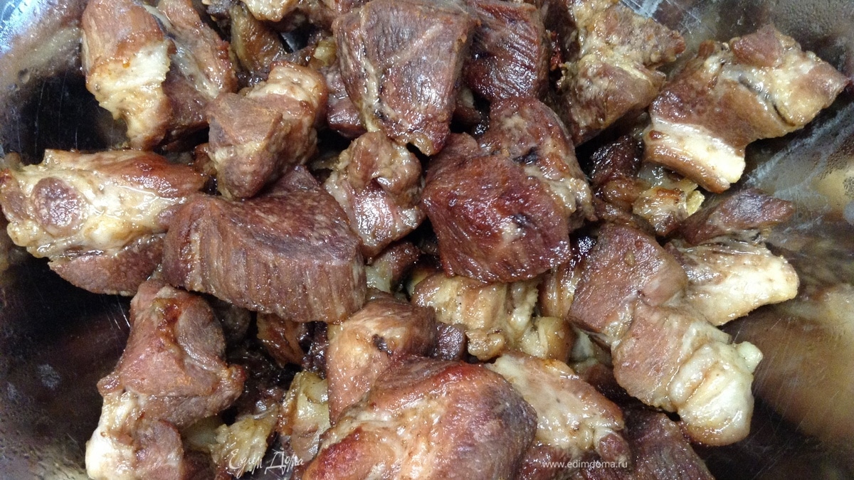 Мясо с картофелем в казане (фантазии на среднеазиатские темы)