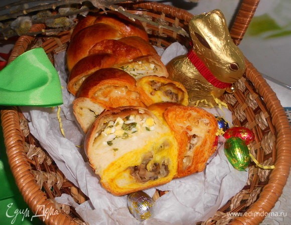 Козунак-калейдоскоп с несладкой начинкой Козунак-калейдоскоп с несладкой начинкой