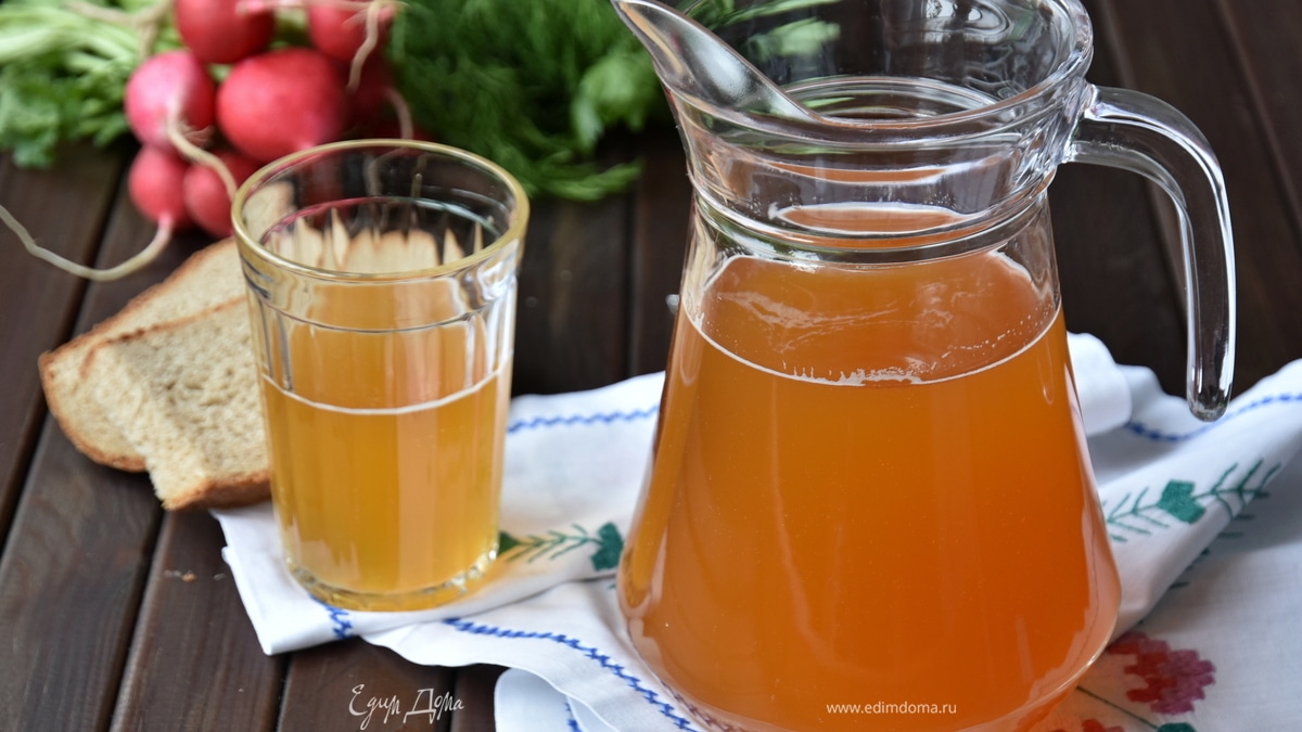 Окрошечный квас с изюмом