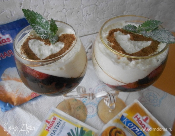 Ягодно-творожный десерт