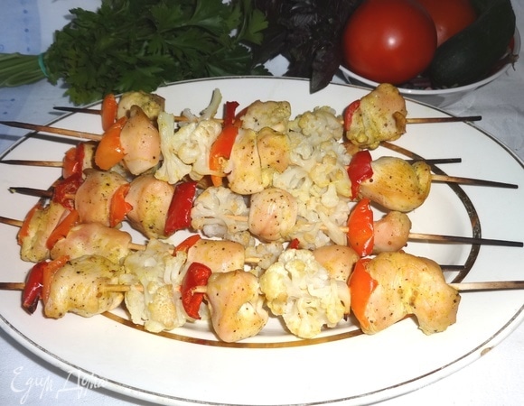 Куриный шашлык с овощами Куриный шашлык с овощами