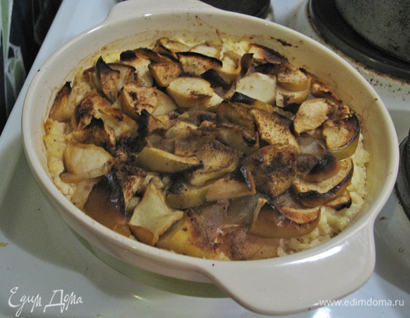 Запеканка на твороге с яблоками и грушами
